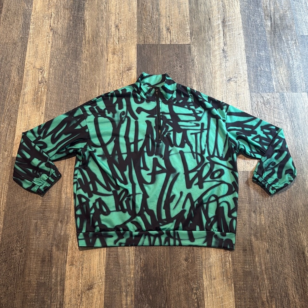 Graffiti Quarter Zip Pullover Green & Black Graphic  Women’s Medium Lightweight